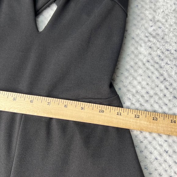 Lulus Jumpsuit Womens Small Black Sleeveless V Neck Wide Leg Cutout Back - Picture 7 of 12